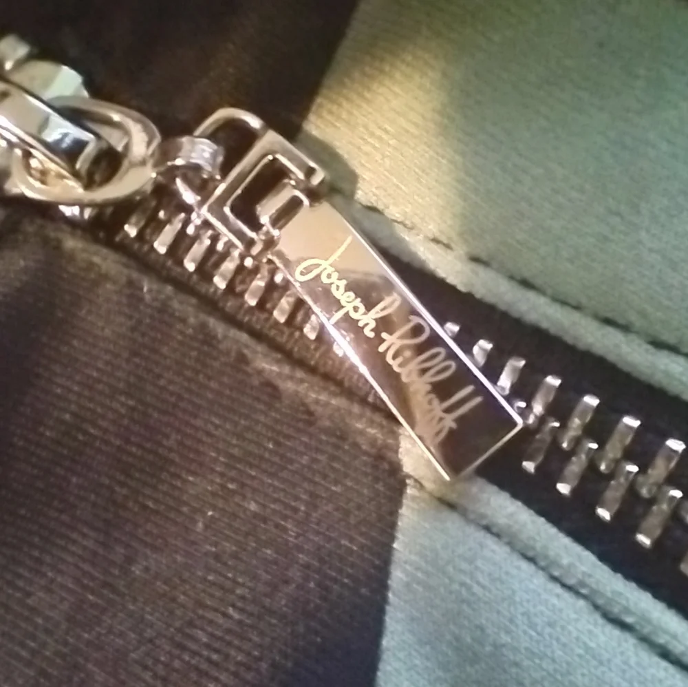 Joseph Ribkoff Sleeveless Floral Abstract Dress, 15 inches PTP, 13-inch … - Picture 4 of 5